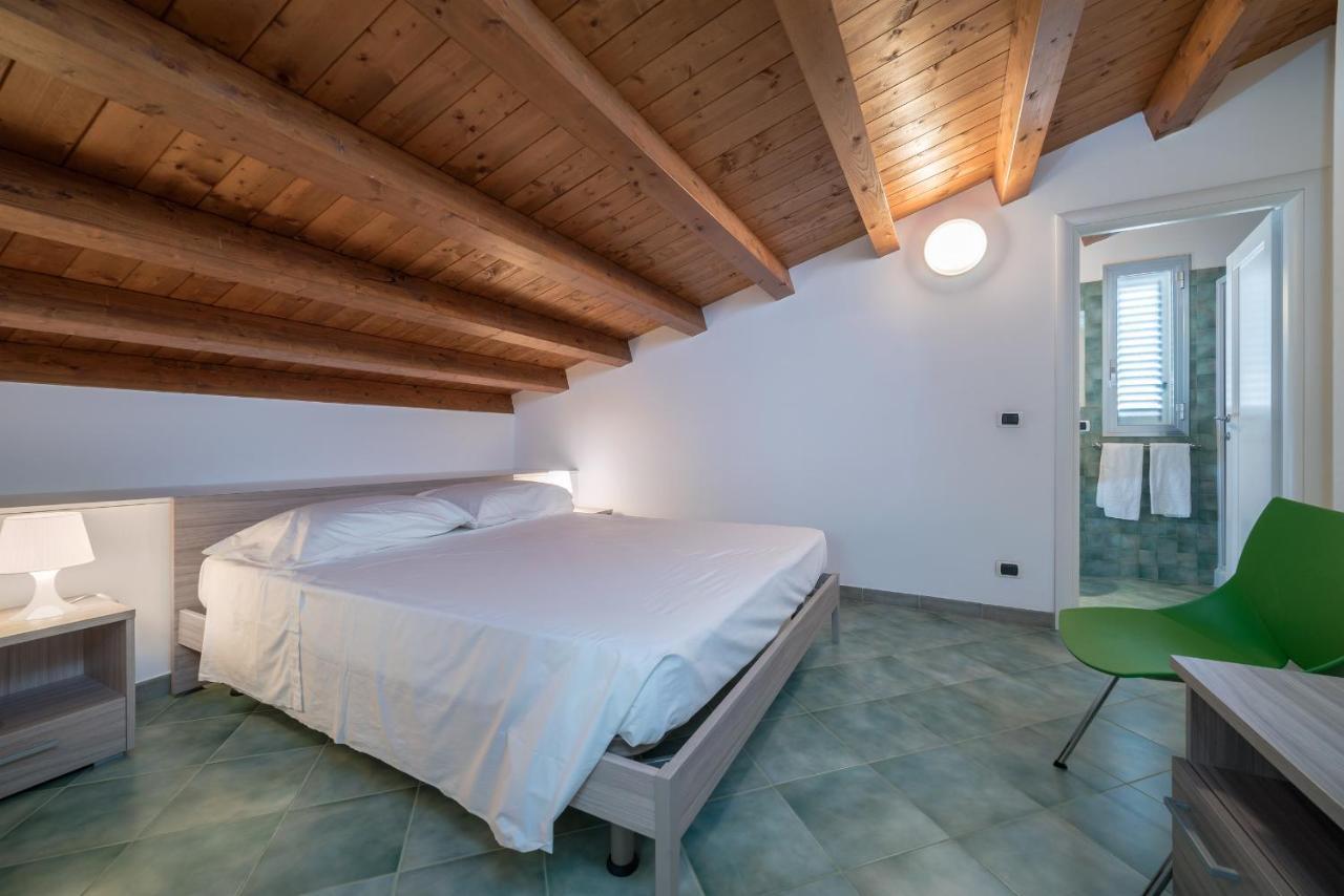 Archimede, Appartamento Con Vista In Centro A มารีนาดีรากูซา ภายนอก รูปภาพ